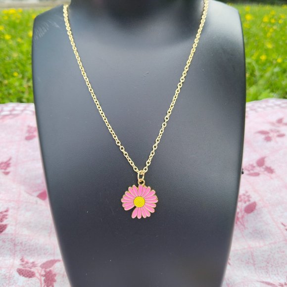 Flower Shape Pendant Necklace Minimalist Stainless Steel Neck Chain Dainty Jewel - Picture 2 of 2